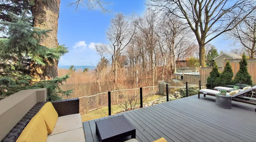 9 Fenwood Hts, Toronto, Ontario, Canada, 3 Bedrooms Bedrooms, ,3 BathroomsBathrooms,Residential,For Sale,Fenwood,1780470