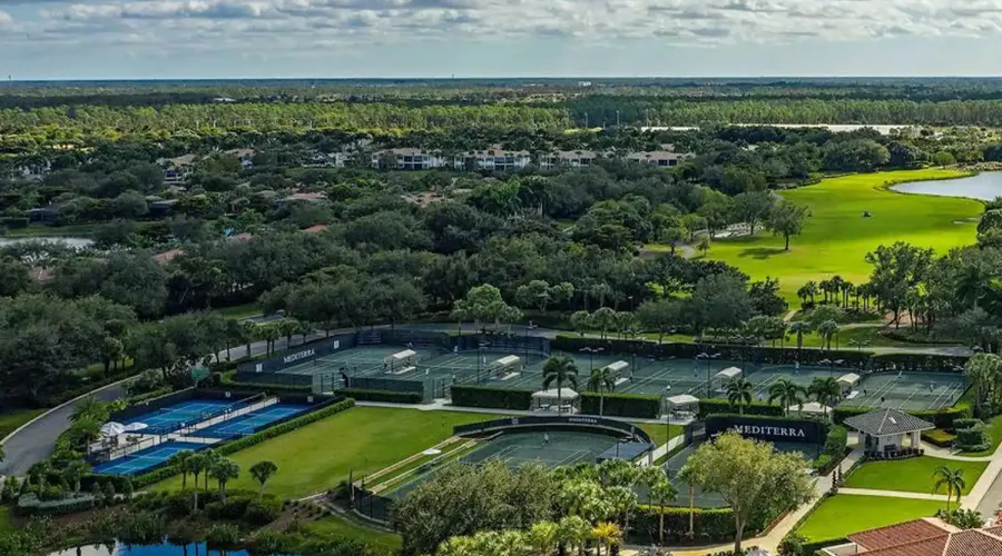 16524 Cellini Lane, Naples, Florida, 34110, United States, 4 Bedrooms Bedrooms, 9 Rooms Rooms,4 BathroomsBathrooms,Residential,For Sale,Cellini,1788576
