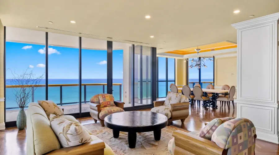 9999 Collins Ave PH 3D, BAL HARBOUR, Florida, 33154, United States, 3 Bedrooms Bedrooms, ,4 BathroomsBathrooms,Condo,For Sale,BAL HARBOUR TOWER,Collins Ave PH 3D,23,1790287