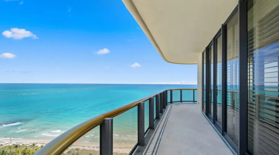 9999 Collins Ave PH 3D, BAL HARBOUR, Florida, 33154, United States, 3 Bedrooms Bedrooms, ,4 BathroomsBathrooms,Condo,For Sale,BAL HARBOUR TOWER,Collins Ave PH 3D,23,1790287
