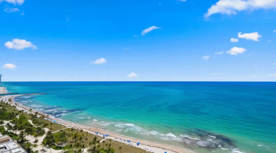 9999 Collins Ave PH 3D, BAL HARBOUR, Florida, 33154, United States, 3 Bedrooms Bedrooms, ,4 BathroomsBathrooms,Condo,For Sale,BAL HARBOUR TOWER,Collins Ave PH 3D,23,1790287