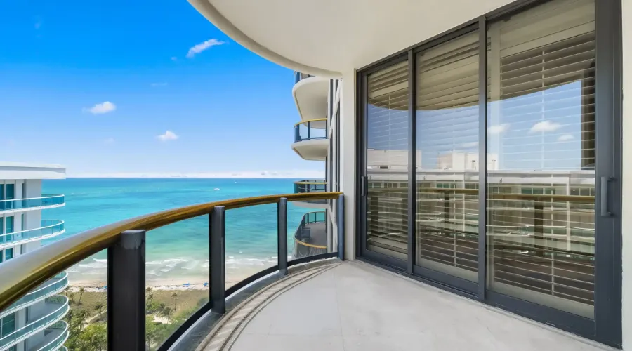 9999 Collins Ave PH 3D, BAL HARBOUR, Florida, 33154, United States, 3 Bedrooms Bedrooms, ,4 BathroomsBathrooms,Condo,For Sale,BAL HARBOUR TOWER,Collins Ave PH 3D,23,1790287