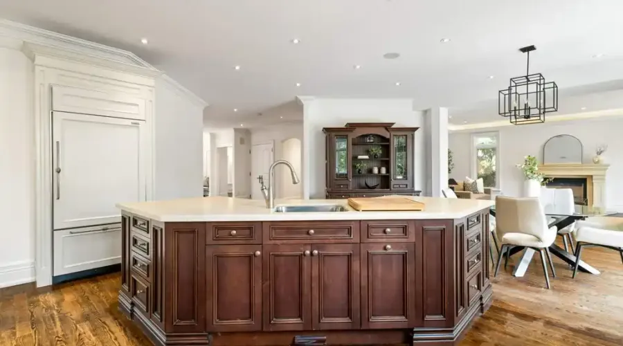 1173 Woodeden Drive, Mississauga, Ontario, L5H 2T7, Canada, 6 Bedrooms Bedrooms, ,6 BathroomsBathrooms,Residential,For Sale,Woodeden Drive,1795700