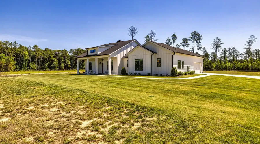 11084 Mount Carmel Road, Senoia, Georgia, 30276, United States, 7 Bedrooms Bedrooms, ,6 BathroomsBathrooms,Residential,For Sale,11084 Mount Carmel Road,1796133