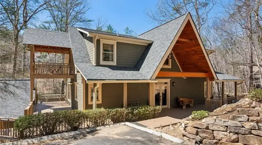 124 River Shoals Road, Ellijay, Georgia, 30536, United States, 5 Bedrooms Bedrooms, ,4 BathroomsBathrooms,Residential,For Sale,124 River Shoals Road,1797407