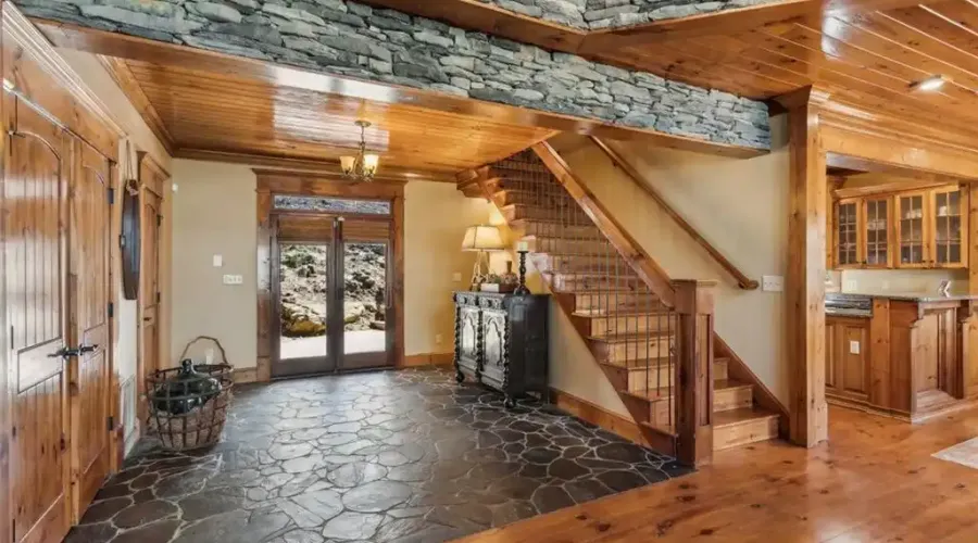 124 River Shoals Road, Ellijay, Georgia, 30536, United States, 5 Bedrooms Bedrooms, ,4 BathroomsBathrooms,Residential,For Sale,124 River Shoals Road,1797407