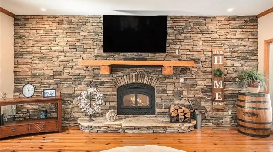 430 Moccasin Gap Road, Jackson, Georgia, 30233, United States, 4 Bedrooms Bedrooms, ,4 BathroomsBathrooms,Residential,For Sale,430 Moccasin Gap Road,1797408