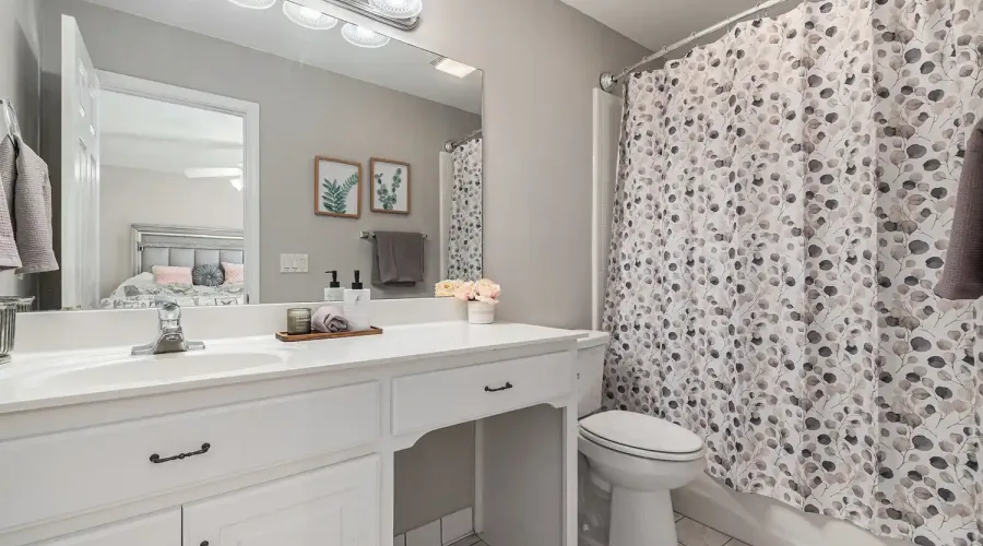 6614 Club View Court, Flowery Branch, Georgia, 30542, United States, 5 Bedrooms Bedrooms, ,5 BathroomsBathrooms,Residential,For Sale,6614 Club View Court,1797409