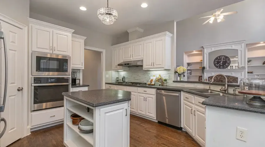 6614 Club View Court, Flowery Branch, Georgia, 30542, United States, 5 Bedrooms Bedrooms, ,5 BathroomsBathrooms,Residential,For Sale,6614 Club View Court,1797409