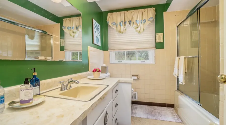 3074 Cascade Road SW, Atlanta, Georgia, 30311, United States, 5 Bedrooms Bedrooms, ,5 BathroomsBathrooms,Residential,For Sale,3074 Cascade Road SW,1797410