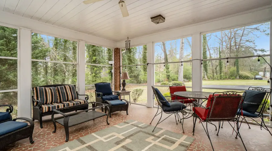 3074 Cascade Road SW, Atlanta, Georgia, 30311, United States, 5 Bedrooms Bedrooms, ,5 BathroomsBathrooms,Residential,For Sale,3074 Cascade Road SW,1797410