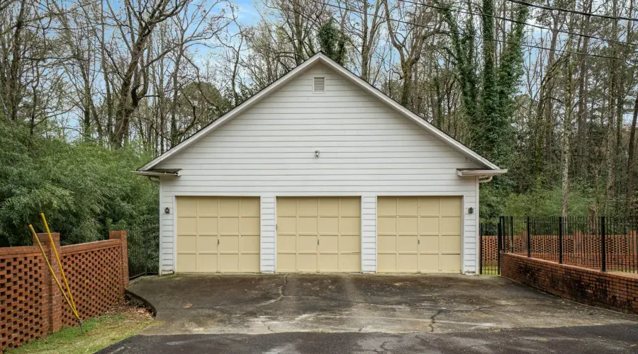 3074 Cascade Road SW, Atlanta, Georgia, 30311, United States, 5 Bedrooms Bedrooms, ,5 BathroomsBathrooms,Residential,For Sale,3074 Cascade Road SW,1797410