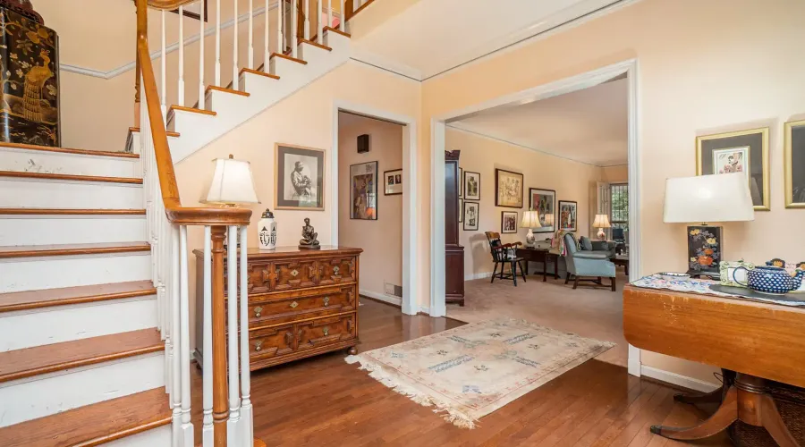 3074 Cascade Road SW, Atlanta, Georgia, 30311, United States, 5 Bedrooms Bedrooms, ,5 BathroomsBathrooms,Residential,For Sale,3074 Cascade Road SW,1797410
