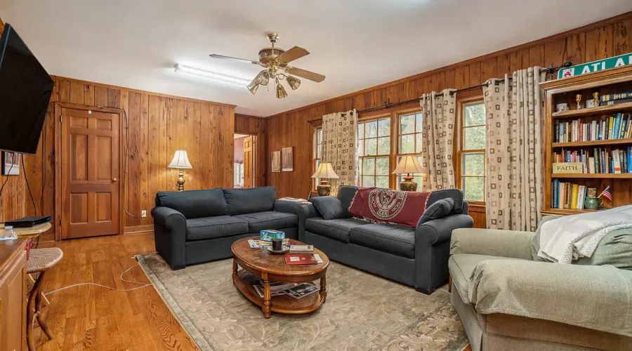 3074 Cascade Road SW, Atlanta, Georgia, 30311, United States, 5 Bedrooms Bedrooms, ,5 BathroomsBathrooms,Residential,For Sale,3074 Cascade Road SW,1797410