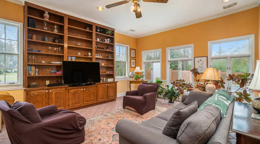 3074 Cascade Road SW, Atlanta, Georgia, 30311, United States, 5 Bedrooms Bedrooms, ,5 BathroomsBathrooms,Residential,For Sale,3074 Cascade Road SW,1797410