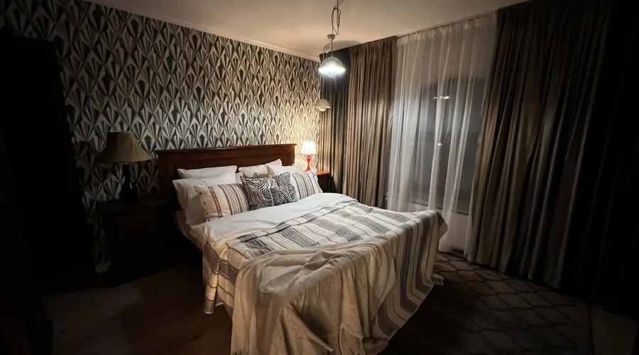 12 Strada Liviu Popovici, Comuna Bran, 507025, Romania, 5 Bedrooms Bedrooms, ,7 BathroomsBathrooms,Residential,For Sale,Strada Liviu Popovici,1811756