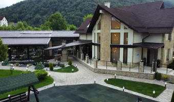 12 Strada Liviu Popovici, Comuna Bran, 507025, Romania, 5 Bedrooms Bedrooms, ,7 BathroomsBathrooms,Residential,For Sale,Strada Liviu Popovici,1811756