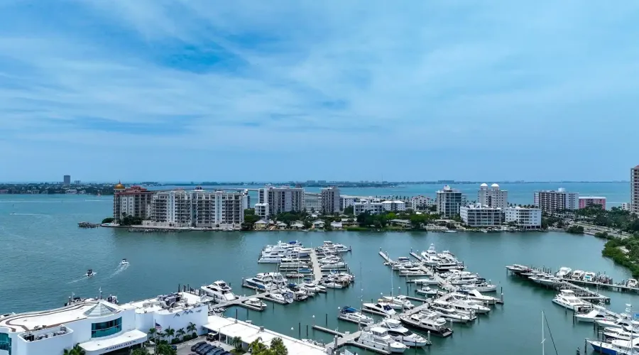 1255 N Gulfstream Ave, Sarasota, Florida, 34236, United States, 3 Bedrooms Bedrooms, 6 Rooms Rooms,3 BathroomsBathrooms,Condo,For Sale,Bay Plaza,Gulfstream ,4,1820298