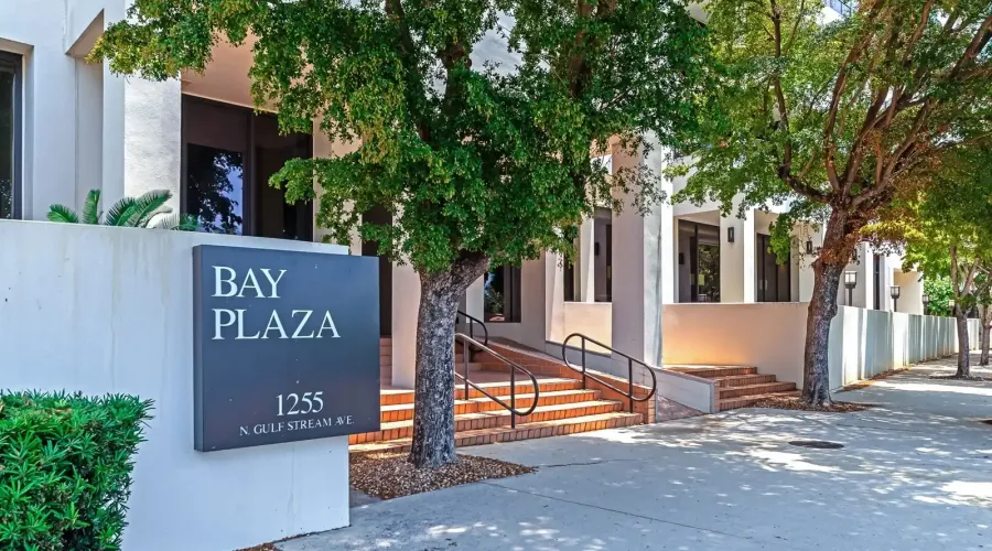 1255 N Gulfstream Ave, Sarasota, Florida, 34236, United States, 3 Bedrooms Bedrooms, 6 Rooms Rooms,3 BathroomsBathrooms,Condo,For Sale,Bay Plaza,Gulfstream ,4,1820298