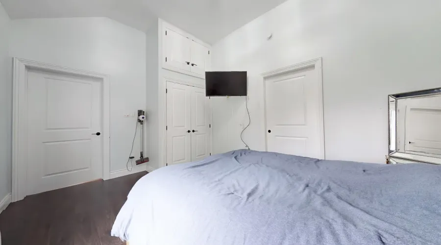 6 Macleod Estate Crt, Richmond Hill, Ontario, Canada, 2 Bedrooms Bedrooms, 5 Rooms Rooms,3 BathroomsBathrooms,Residential,For Sale,Macleod Estate,1824046