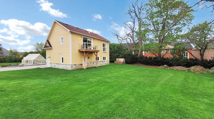 6 Macleod Estate Crt, Richmond Hill, Ontario, Canada, 2 Bedrooms Bedrooms, 5 Rooms Rooms,3 BathroomsBathrooms,Residential,For Sale,Macleod Estate,1824046