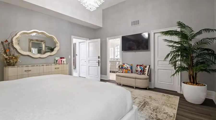24 McArthur Heights, Brampton, Ontario, L6Z 3N2, Canada, 4 Bedrooms Bedrooms, ,6 BathroomsBathrooms,Residential,For Sale,McArthur Heights,1825102