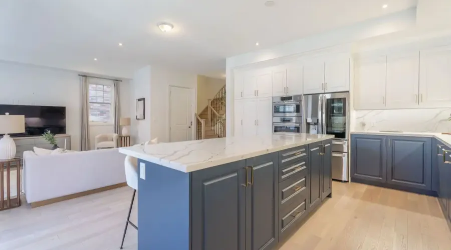 1949 Barbertown Road, Mississauga, Ontario, L5M 2G9, Canada, 4 Bedrooms Bedrooms, ,5 BathroomsBathrooms,Residential,For Sale,1949,1828667