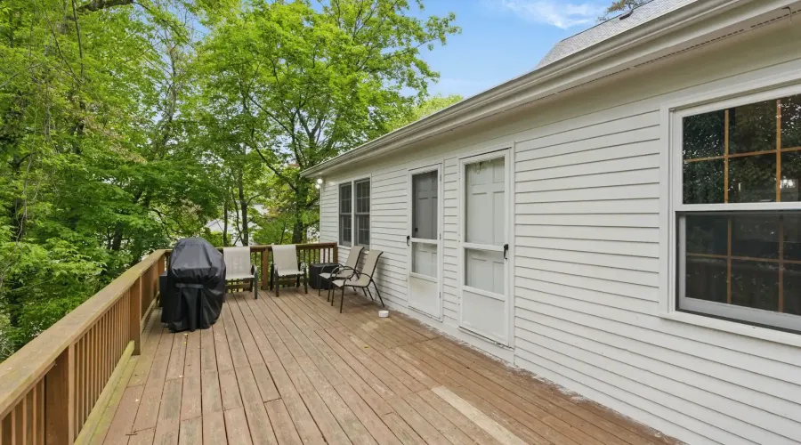 62-64 Lincoln Avenue, Lynnfield, Massachusetts, 01940, United States, 4 Bedrooms Bedrooms, 12 Rooms Rooms,2 BathroomsBathrooms,Residential,For Sale,Lincoln ,1828704