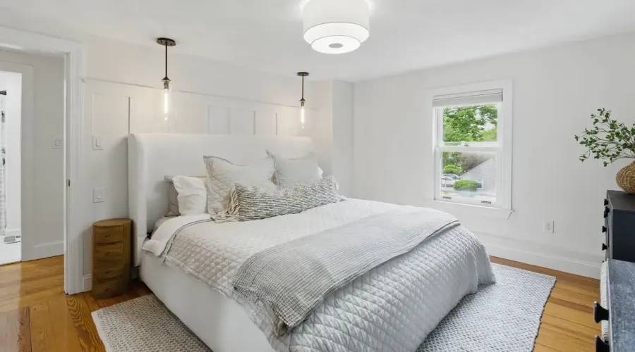 62-64 Lincoln Avenue, Lynnfield, Massachusetts, 01940, United States, 4 Bedrooms Bedrooms, 12 Rooms Rooms,2 BathroomsBathrooms,Residential,For Sale,Lincoln ,1828704