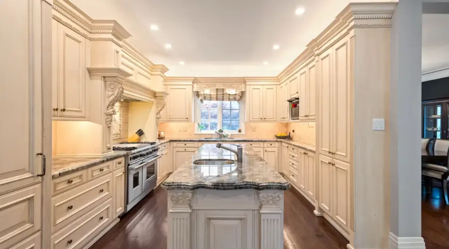 2173 Shawanaga Trail, Mississauga, Ontario, L5H 3X6, Canada, 5 Bedrooms Bedrooms, ,6 BathroomsBathrooms,Residential,For Sale,Shawanaga Trail,1831881