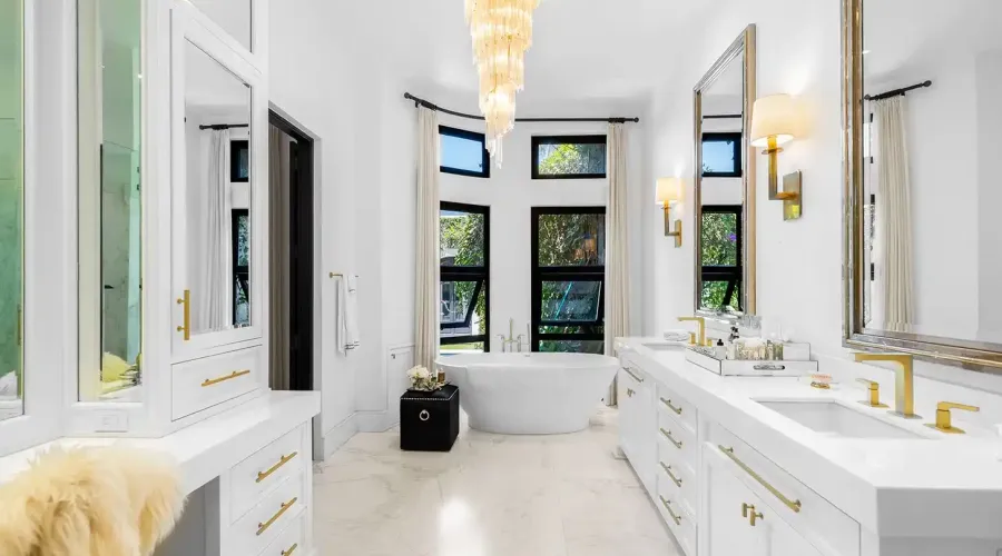 San Miguel de Allende, 37777, Mexico, 5 Bedrooms Bedrooms, ,5 BathroomsBathrooms,Residential,For Sale,1831883