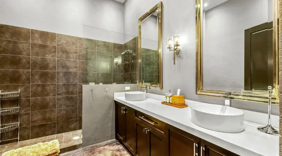 San Miguel de Allende, 37777, Mexico, 5 Bedrooms Bedrooms, ,5 BathroomsBathrooms,Residential,For Sale,1831883