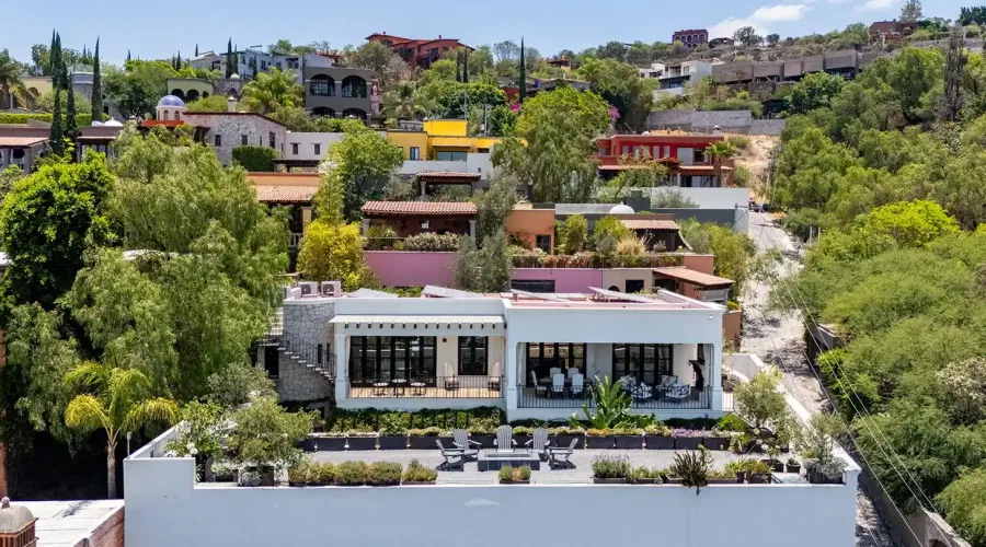 San Miguel de Allende, 37777, Mexico, 5 Bedrooms Bedrooms, ,5 BathroomsBathrooms,Residential,For Sale,1831883