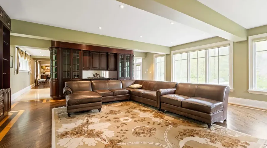 839 Lakeshore Road, Port Colborne, Ontario, L3K 5V3, Canada, 5 Bedrooms Bedrooms, ,5 BathroomsBathrooms,Residential,For Sale,Lakeshore Road,1834487
