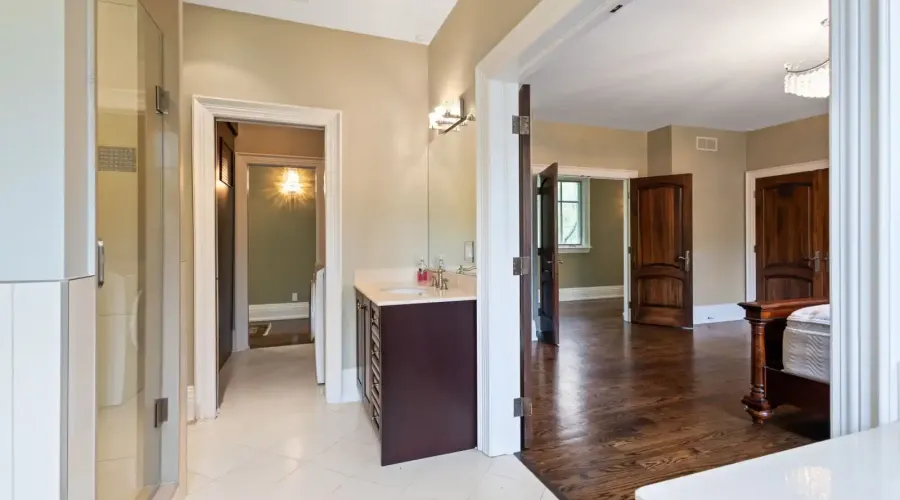 839 Lakeshore Road, Port Colborne, Ontario, L3K 5V3, Canada, 5 Bedrooms Bedrooms, ,5 BathroomsBathrooms,Residential,For Sale,Lakeshore Road,1834487