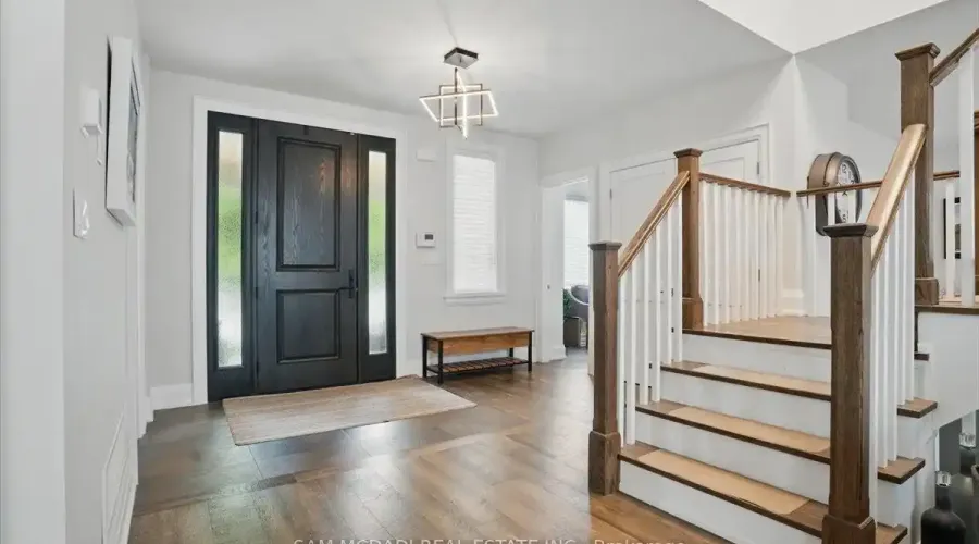 2163 Deyncourt Drive, Burlington, Ontario, L7R 1W2, Canada, 3 Bedrooms Bedrooms, ,4 BathroomsBathrooms,Residential,For Sale,Deyncourt Drive,1834491