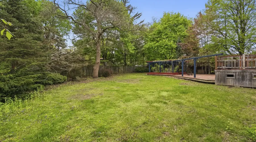 955 Albertson Crescent, Mississauga, Ontario, L5H 3C6, Canada, 4 Bedrooms Bedrooms, ,5 BathroomsBathrooms,Residential,For Sale,Albertson Crescent,1834495