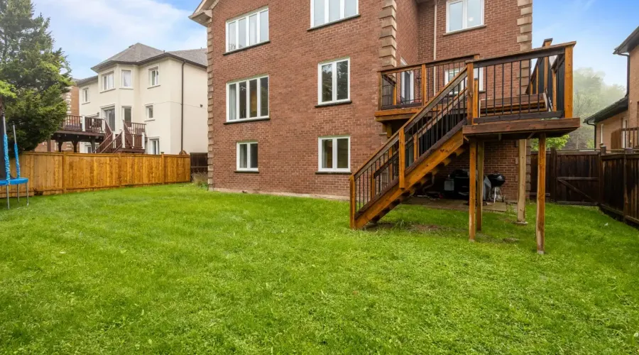 2492 Erin Centre Boulevard, Mississauga, Ontario, L5M 5B2, Canada, 4 Bedrooms Bedrooms, ,6 BathroomsBathrooms,Residential,For Sale,Erin Centre Boulevard,1834496