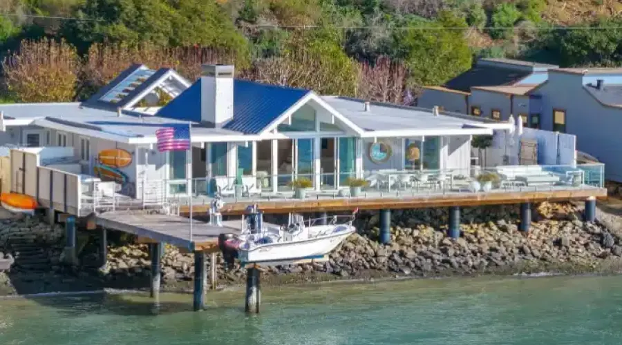27 West Shore Road, California, United States, 4 Bedrooms Bedrooms, ,3 BathroomsBathrooms,Residential,For Sale,27 West Shore Road,1834498
