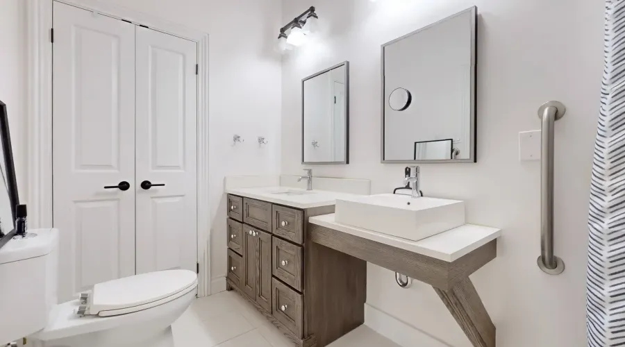 6 & 8 Macleod Estate Crt, Richmond Hill, Ontario, Canada, ,8 BathroomsBathrooms,Residential,For Sale,Macleod Estate,1839449