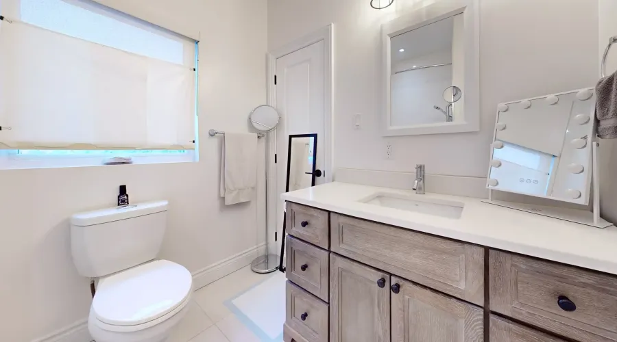 6 & 8 Macleod Estate Crt, Richmond Hill, Ontario, Canada, ,8 BathroomsBathrooms,Residential,For Sale,Macleod Estate,1839449