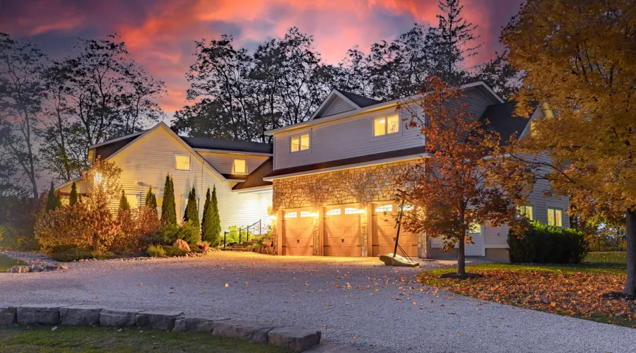 6 & 8 Macleod Estate Crt, Richmond Hill, Ontario, Canada, ,8 BathroomsBathrooms,Residential,For Sale,Macleod Estate,1839449