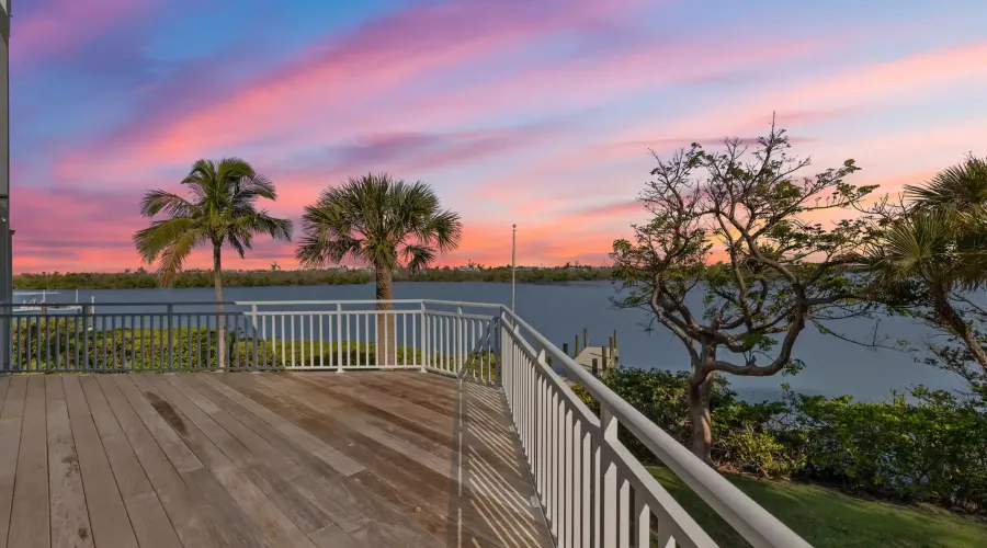 2681 Coconut Drive, Sanibel, Florida, 33957, United States, 3 Bedrooms Bedrooms, 12 Rooms Rooms,3 BathroomsBathrooms,Residential,For Sale,Coconut,1839783