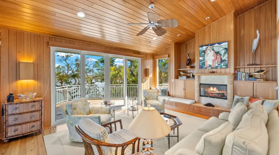 2681 Coconut Drive, Sanibel, Florida, 33957, United States, 3 Bedrooms Bedrooms, 12 Rooms Rooms,3 BathroomsBathrooms,Residential,For Sale,Coconut,1839783