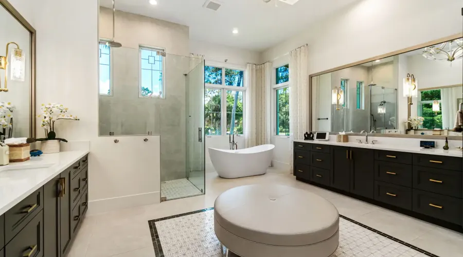 493 Myrtle Rd, Naples, Florida, 34108, United States, 4 Bedrooms Bedrooms, 13 Rooms Rooms,6 BathroomsBathrooms,Single family home,For Sale,Myrtle,1839785