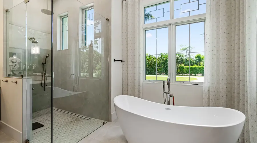 493 Myrtle Rd, Naples, Florida, 34108, United States, 4 Bedrooms Bedrooms, 13 Rooms Rooms,6 BathroomsBathrooms,Single family home,For Sale,Myrtle,1839785