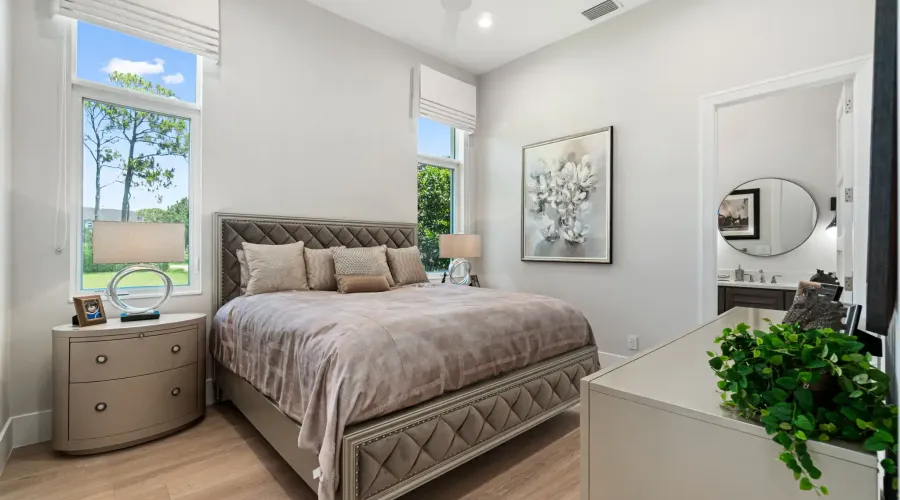 493 Myrtle Rd, Naples, Florida, 34108, United States, 4 Bedrooms Bedrooms, 13 Rooms Rooms,6 BathroomsBathrooms,Single family home,For Sale,Myrtle,1839785