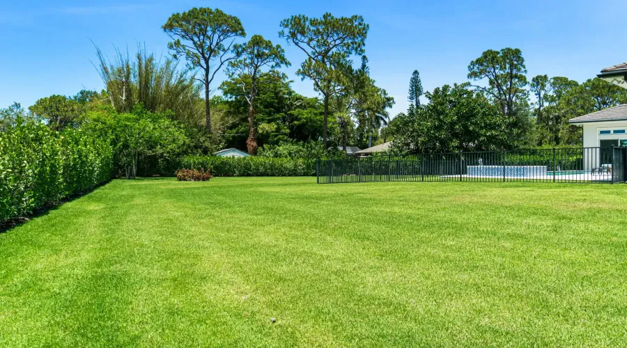 493 Myrtle Rd, Naples, Florida, 34108, United States, 4 Bedrooms Bedrooms, 13 Rooms Rooms,6 BathroomsBathrooms,Single family home,For Sale,Myrtle,1839785