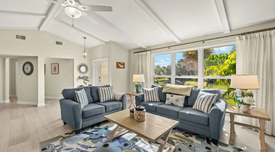 1283 Par View Dr, Sanibel, Florida, 33957, United States, 2 Bedrooms Bedrooms, 7 Rooms Rooms,2 BathroomsBathrooms,Residential,For Sale,Par View,1841196