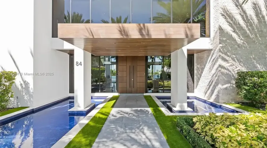 84 Isla Bahia Drive, Fort Lauderdale, Florida, 33316, United States, 6 Bedrooms Bedrooms, ,9 BathroomsBathrooms,Residential,For Sale,84 Isla Bahia Drive,1841277